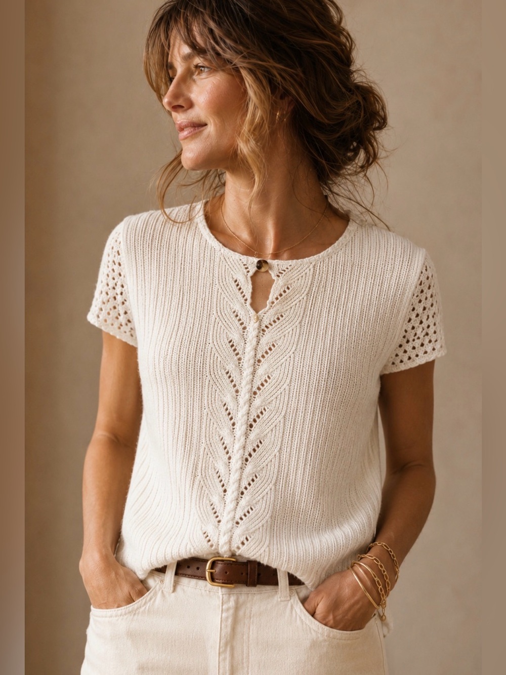VTG Evan Picone Cream Knit Short Sleeve Top with Eyelet Front M